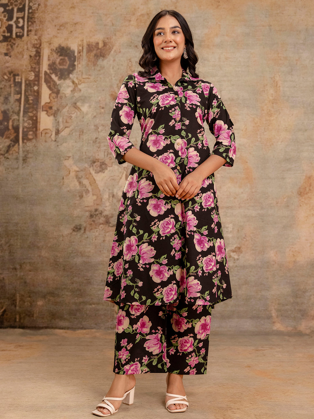 Black Womens Co-Ord Set“Printed Collared Kurta with 3/4 Sleeves & Elastic Waist Pants