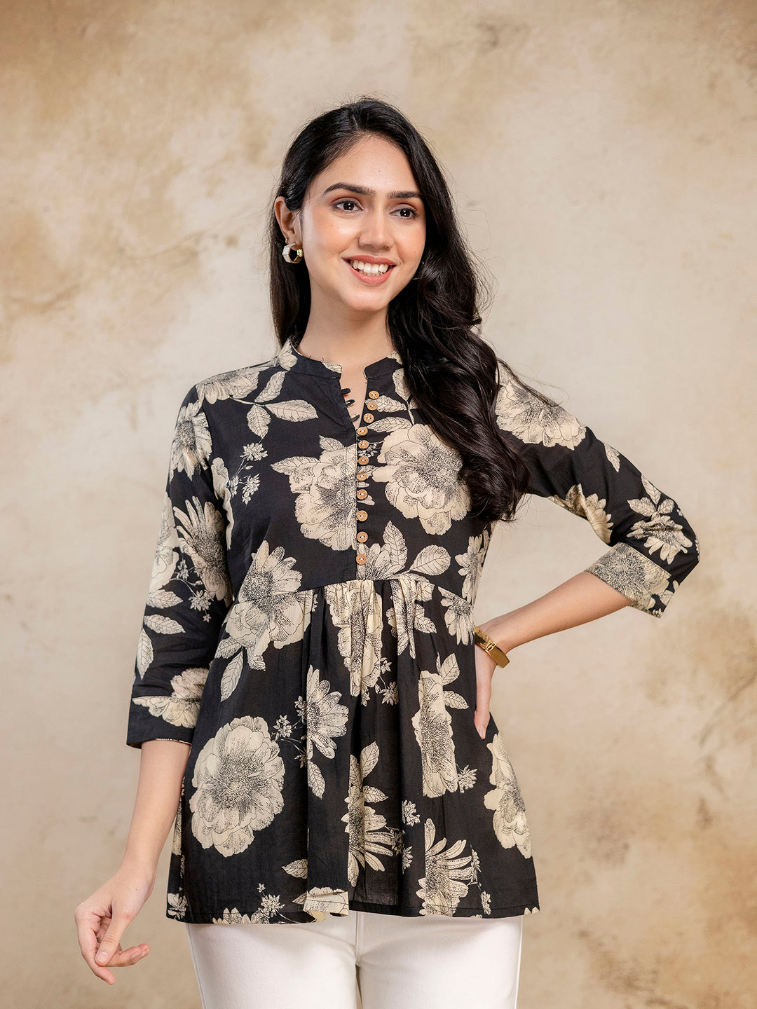 Tunic “ Mandarin Collar, 3/4 Sleeves, Flattering Fit (Sizes S“XXL)