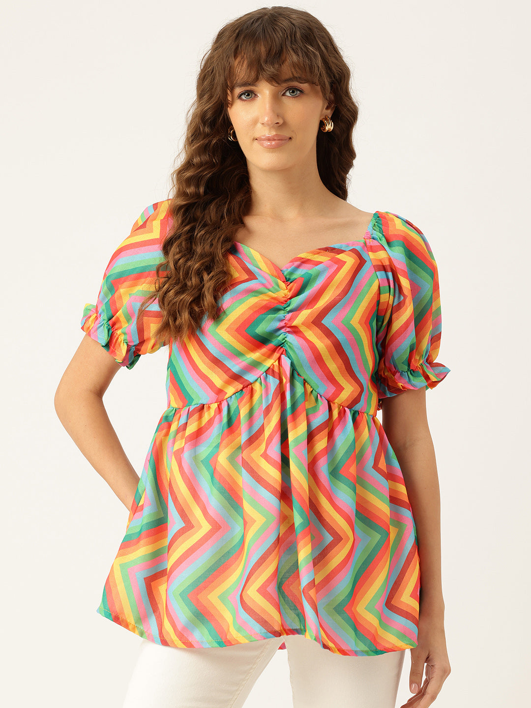 Cropped v-neck peplum puff sleeved top with digital print on linen fabric.