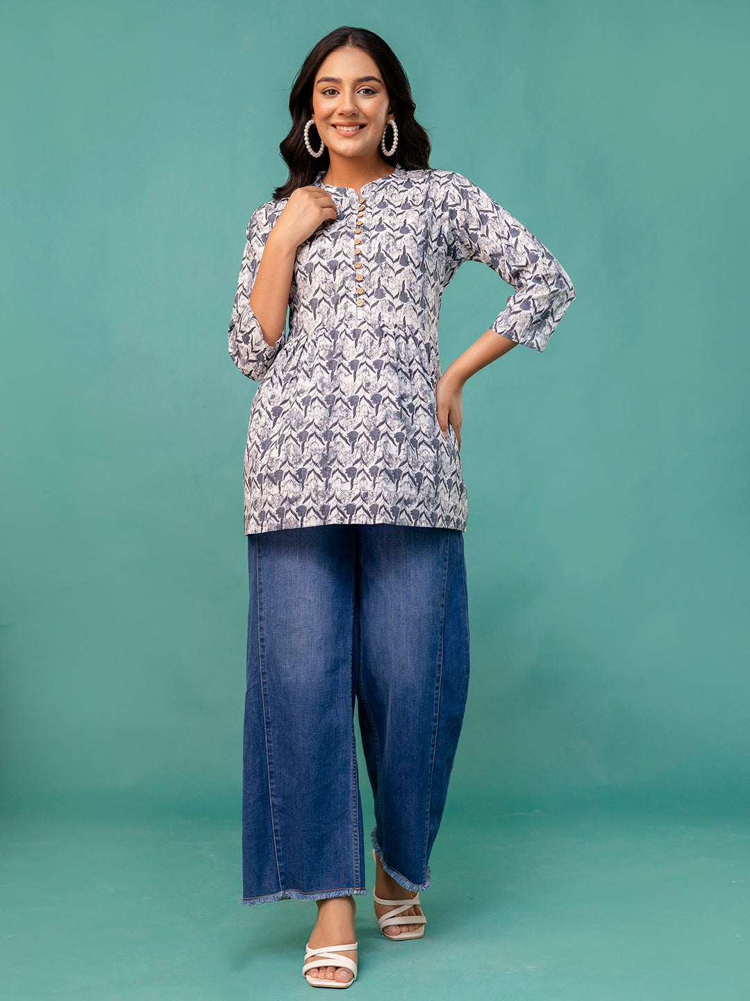 Tunic “ Mandarin Collar, 3/4 Sleeves, Flattering Fit (Sizes S“XXL)