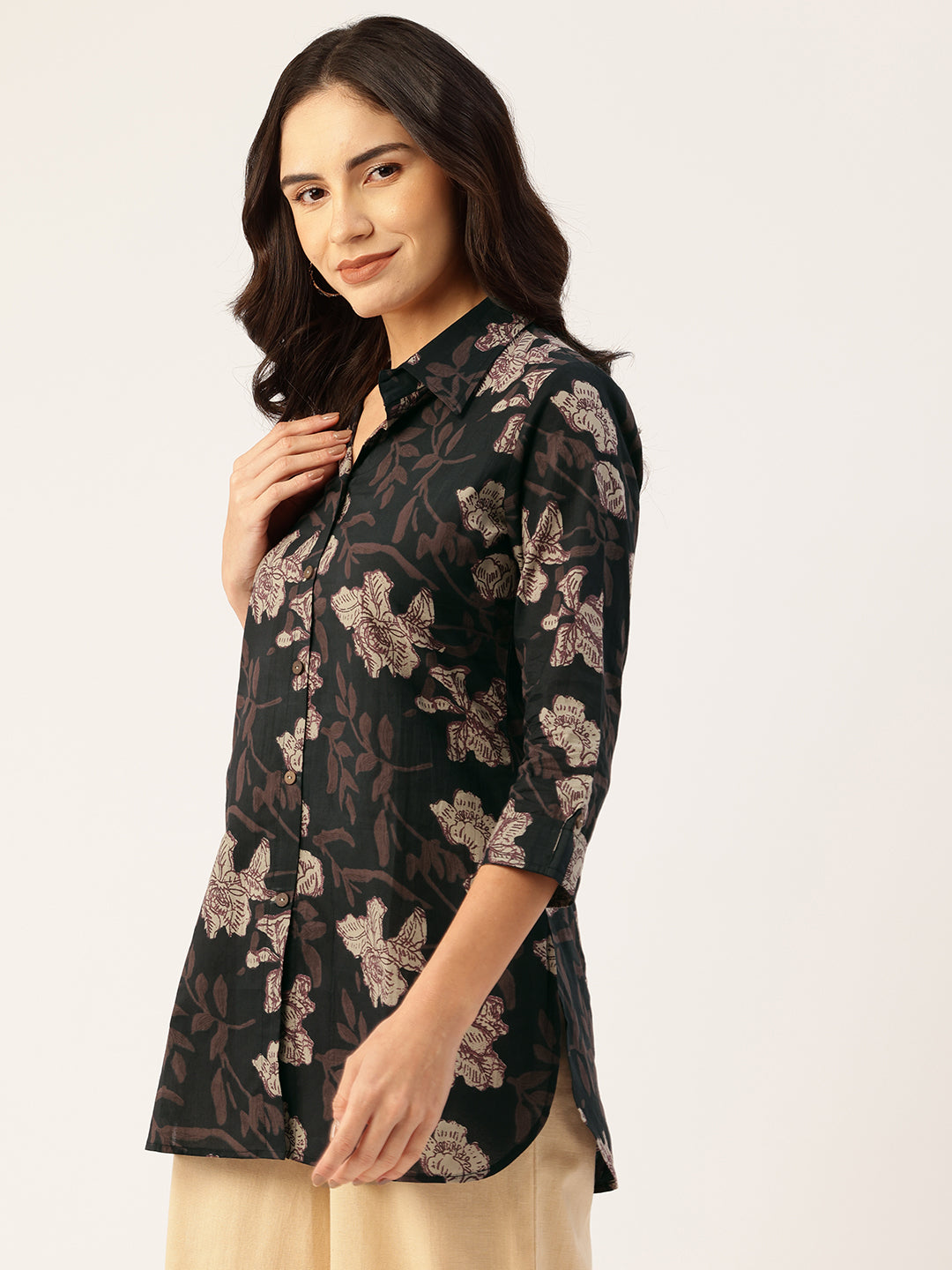 Versatile Collared Shirt with 3/4 Sleeves for Women “ Elegant &amp; Casual