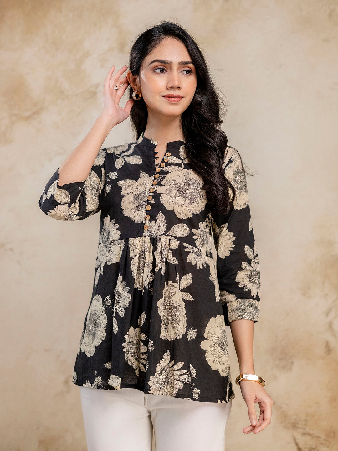 Tunic “ Mandarin Collar, 3/4 Sleeves, Flattering Fit (Sizes S“XXL)