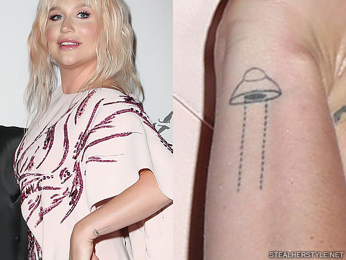 Kesha’s “Suck It!” Foot Tattoo