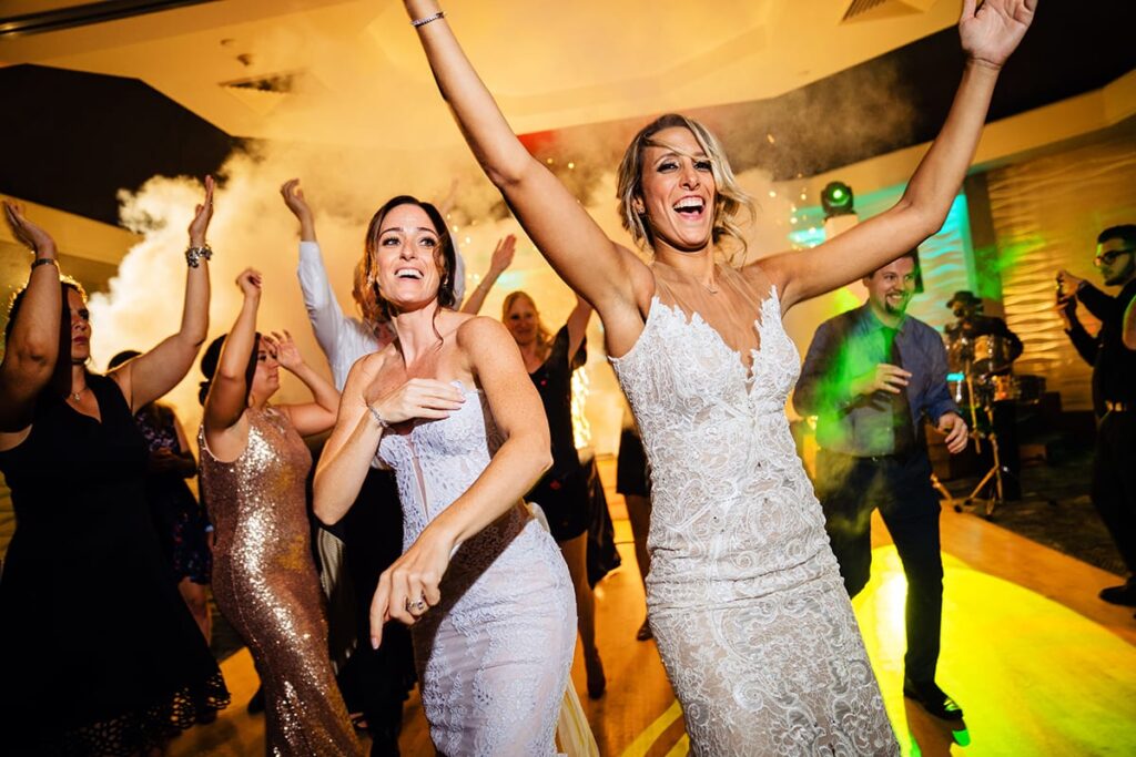 The Groom’s Emotional Flashmob Performance